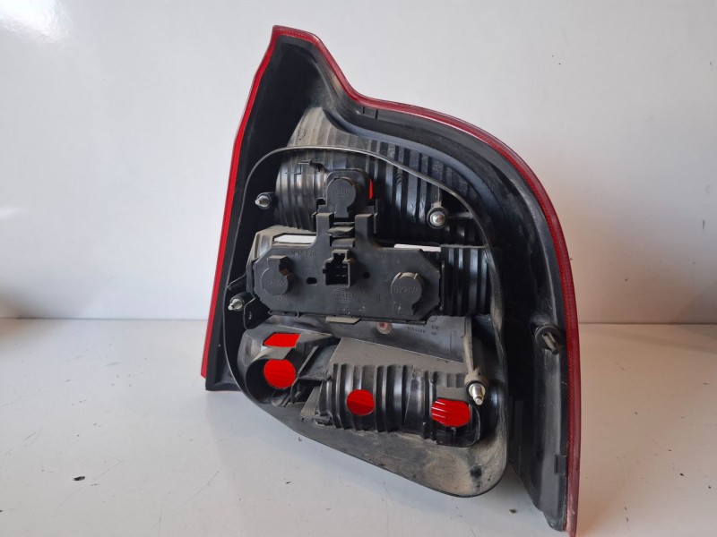 Recambio de piloto trasero izquierdo para volvo s80 berlina b5244t3 referencia OEM IAM   