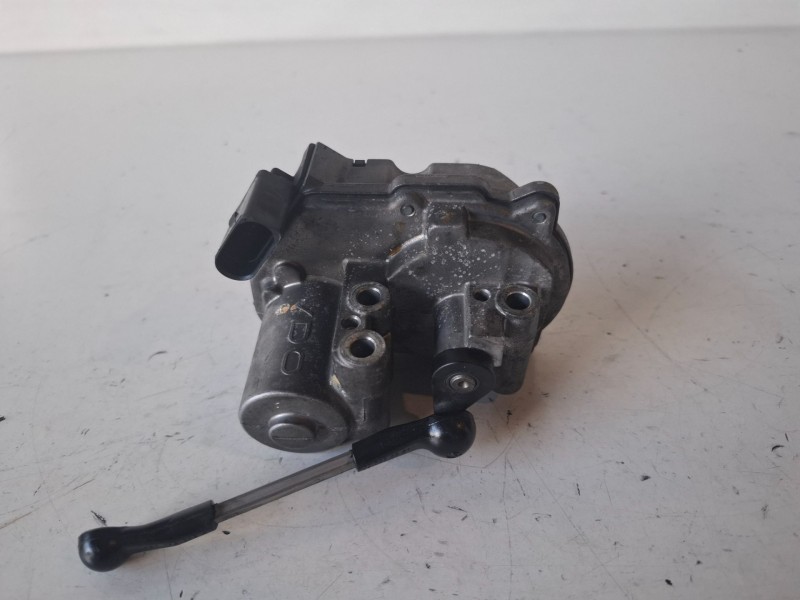 Recambio de caja mariposa para audi a6 avant (4f5) bmk referencia OEM IAM 059129086D  