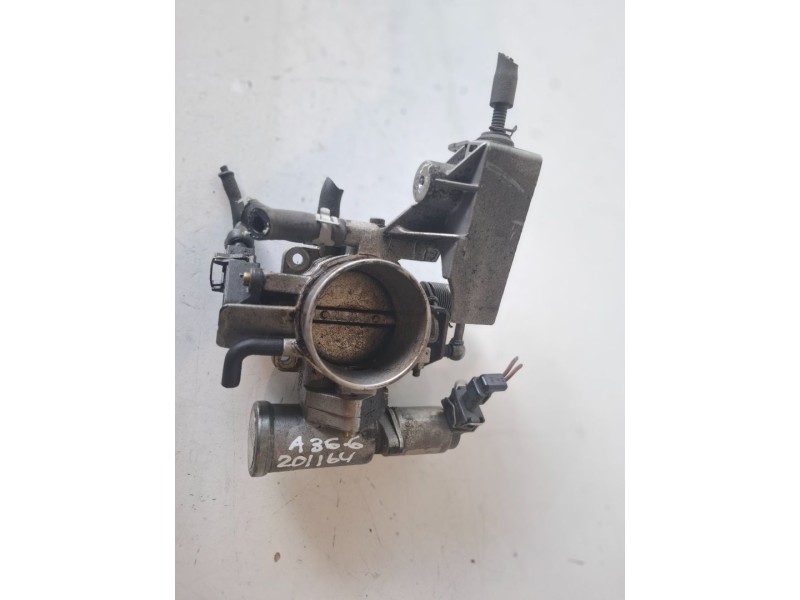 Recambio de caja mariposa para opel vectra b berlina x18xe referencia OEM IAM   