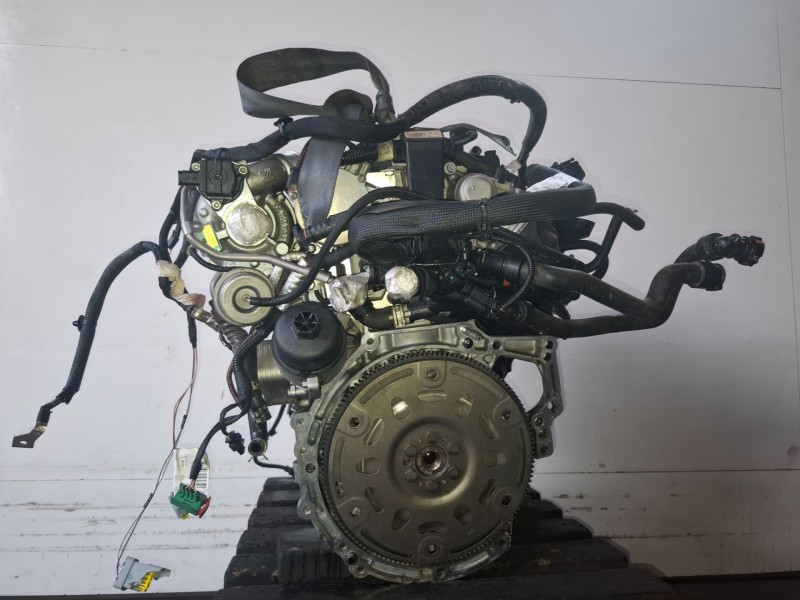Recambio de motor completo para peugeot 5008 5g01 referencia OEM IAM 5G01  