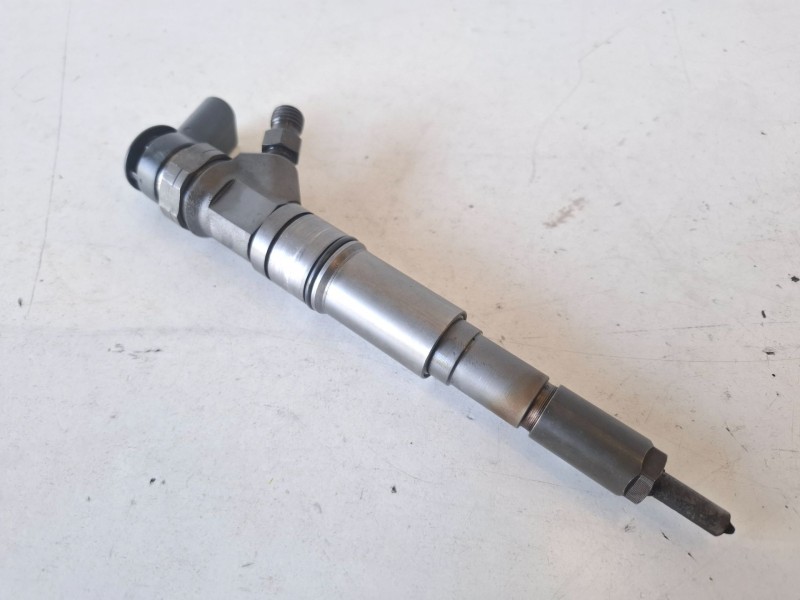 Recambio de inyector para bmw serie 3 berlina (e46) 204d4 referencia OEM IAM 0445110131  