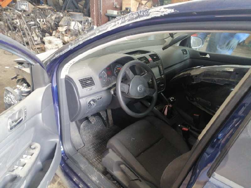 volkswagen golf v (1k1)(10.2003) del año 2005