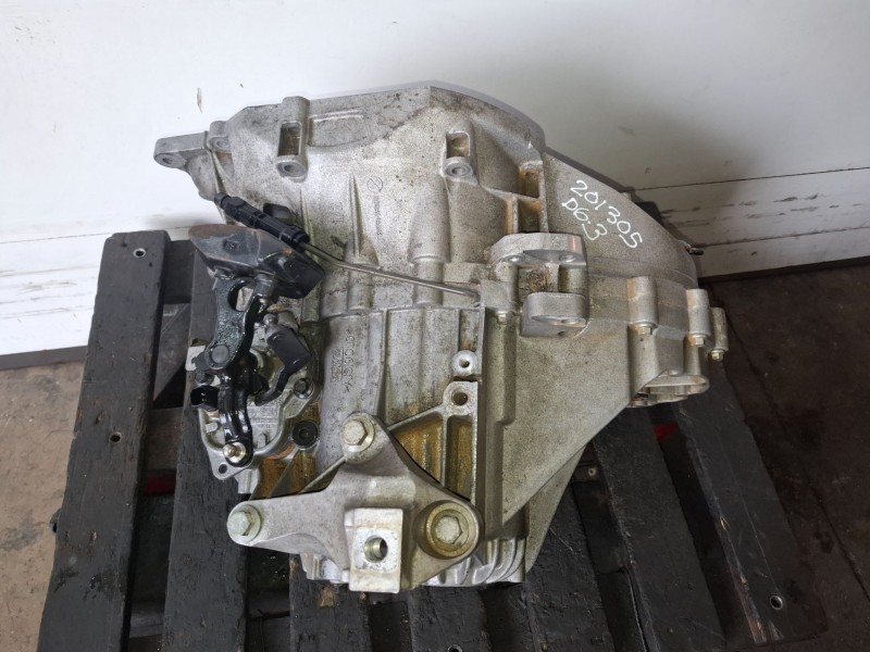 Recambio de caja cambios para volvo s40 berlina d4204t referencia OEM IAM 6M5R7002CA  