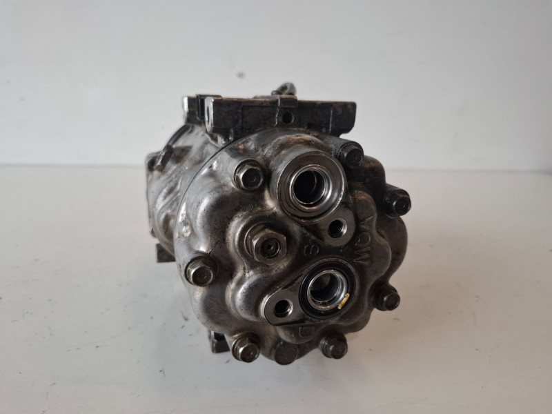 Recambio de compresor aire acondicionado para volvo s40 berlina d4204t referencia OEM IAM 3M5H  