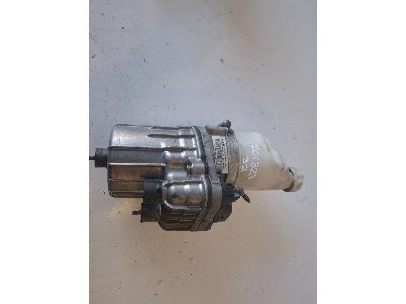 Recambio de bomba direccion para opel astra h berlina z16xe1 referencia OEM IAM 13192897  