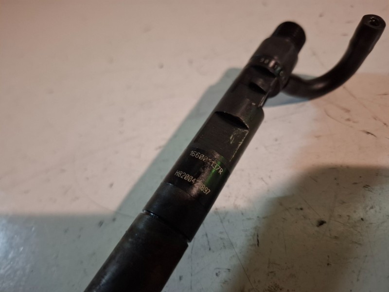 Recambio de inyector para renault modus i k9k766 referencia OEM IAM 28232251  