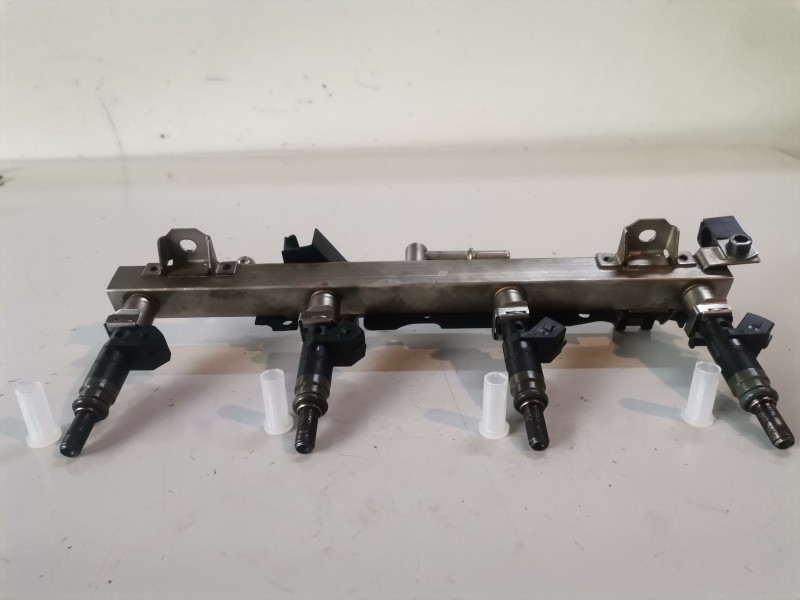 Recambio de rampa inyectora para bmw serie 3 compacto (e46) n42b18a referencia OEM IAM   