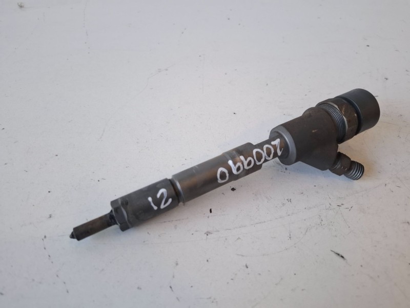 Recambio de inyector para toyota auris (e15) 1ndtv referencia OEM IAM 0445110221  