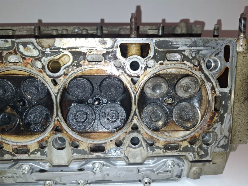 Recambio de culata para opel astra h berlina z16xe1 referencia OEM IAM   