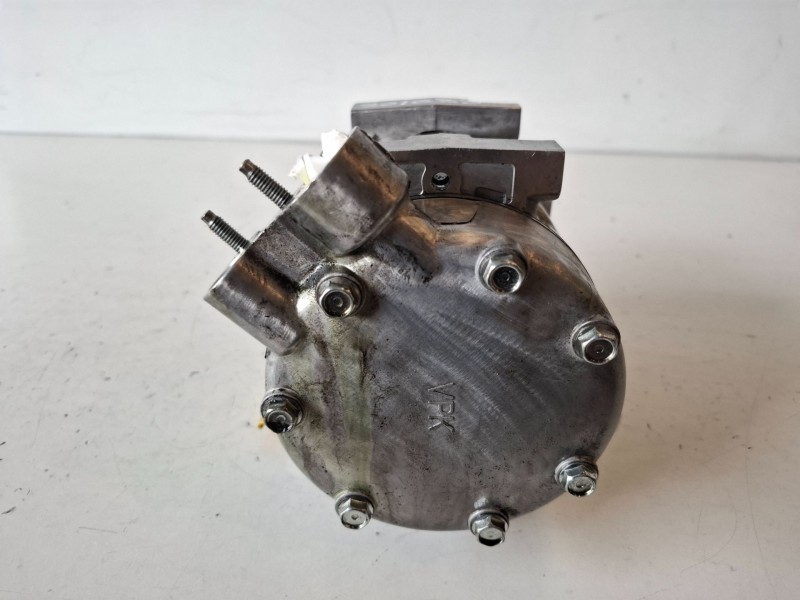 Recambio de compresor aire acondicionado para peugeot 406 coupé (s1/s2) 3fz referencia OEM IAM 7148  