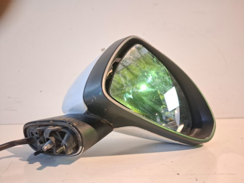 Recambio de retrovisor derecho para opel corsa d z13dtj referencia OEM IAM   