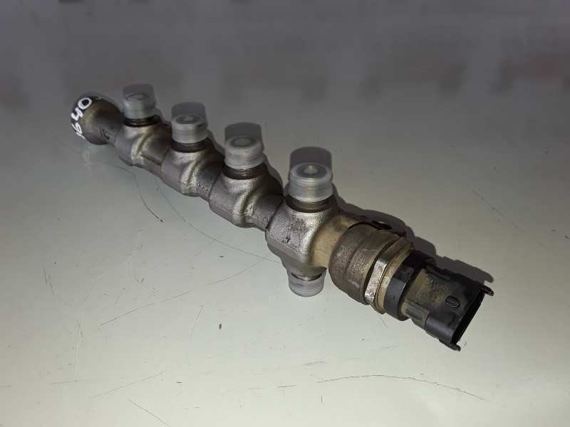 Recambio de rampa inyectora para fiat ii bravo (198) 198a6000 referencia OEM IAM 0445214192/55215208  