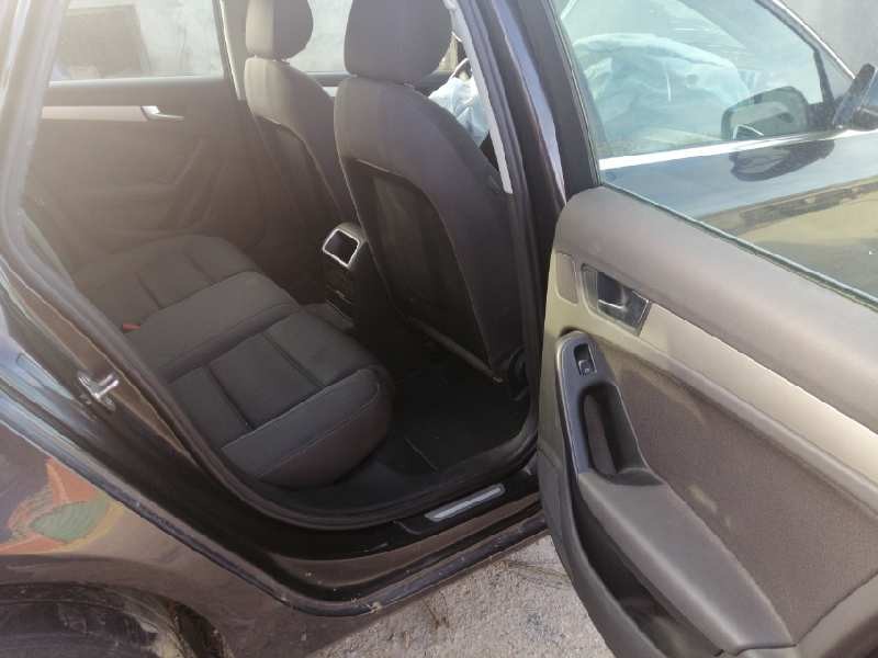 audi a4 berlina (8k2) del año 2009