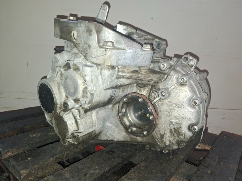 Recambio de caja cambios para audi a3 (8p1) bmm referencia OEM IAM HDV  
