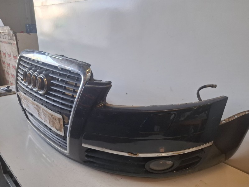 Recambio de paragolpes delantero para audi a6 avant (4f5) bmk referencia OEM IAM   