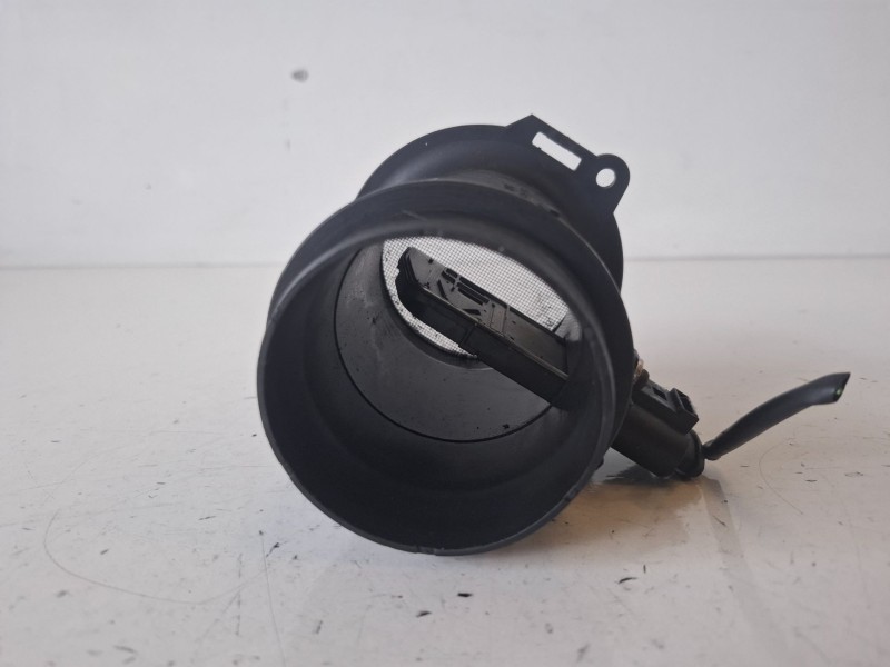 Recambio de caudalimetro para audi a6 avant (4f5) bmk referencia OEM IAM   