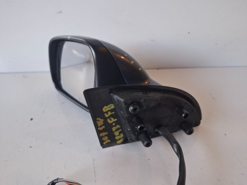 Recambio de retrovisor izquierdo para peugeot 307 break/ sw (s2) 9hz referencia OEM IAM 96577216XT  