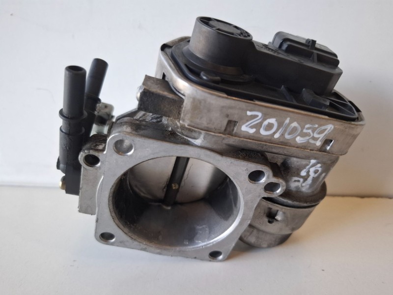 Recambio de caja mariposa para peugeot 406 coupé (s1/s2) 3fz referencia OEM IAM   