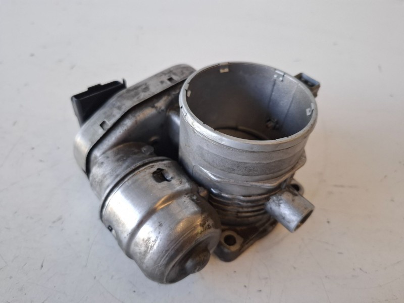 Recambio de caja mariposa para peugeot 406 coupé (s1/s2) 3fz referencia OEM IAM   