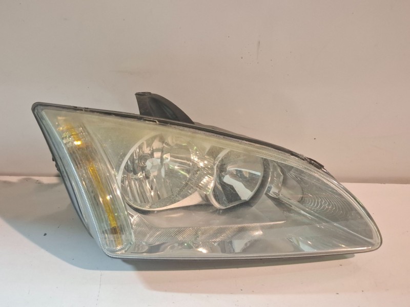 Recambio de faro derecho para ford focus berlina (cap) g8da referencia OEM IAM   