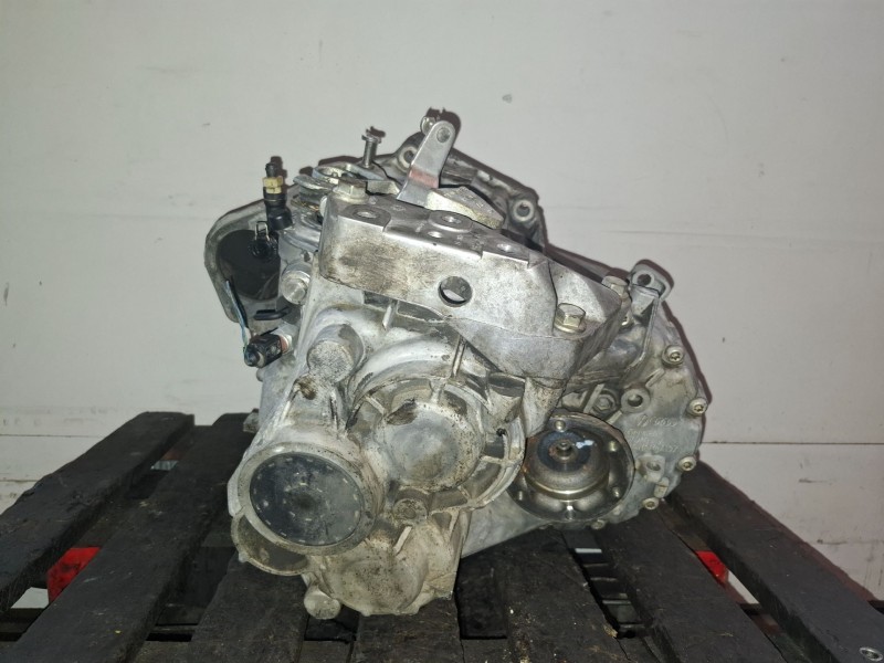 Recambio de caja cambios para volkswagen golf v (1k1)(10.2003) bkd referencia OEM IAM JLU  