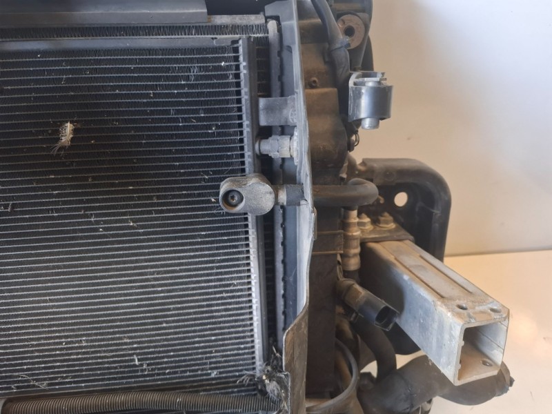 Recambio de radiador calefaccion / aire acondicionado para audi a6 avant (4f5) bmk referencia OEM IAM   
