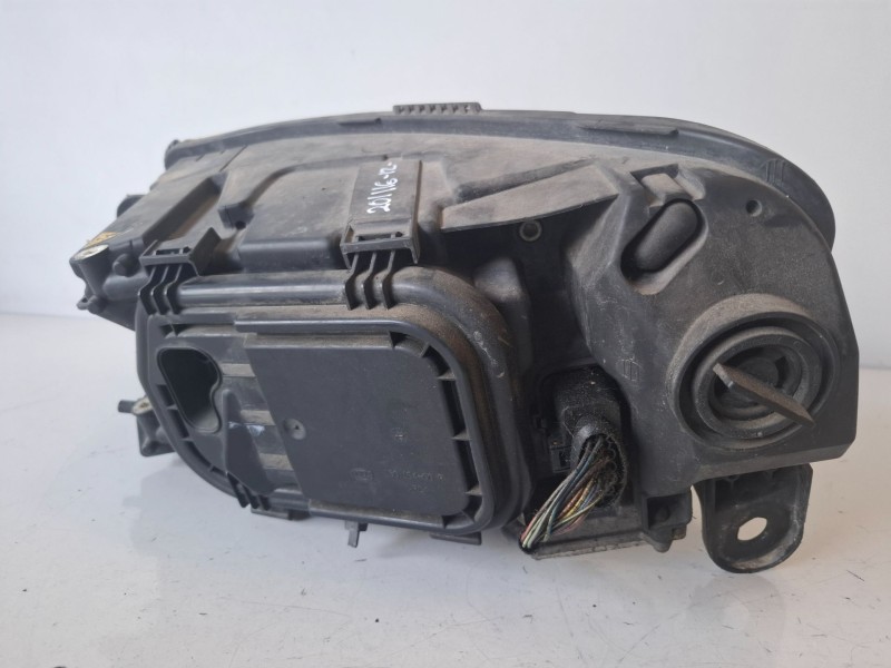Recambio de faro derecho para audi a6 avant (4f5) bmk referencia OEM IAM   