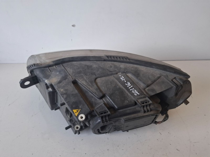 Recambio de faro derecho para audi a6 avant (4f5) bmk referencia OEM IAM   