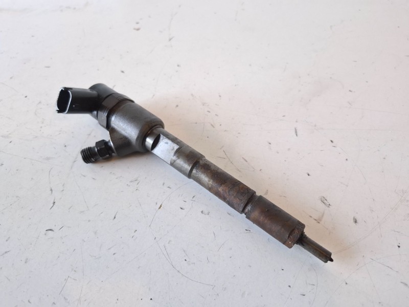Recambio de inyector para fiat ii panda (271) van 169a5000 referencia OEM IAM 0445110351  