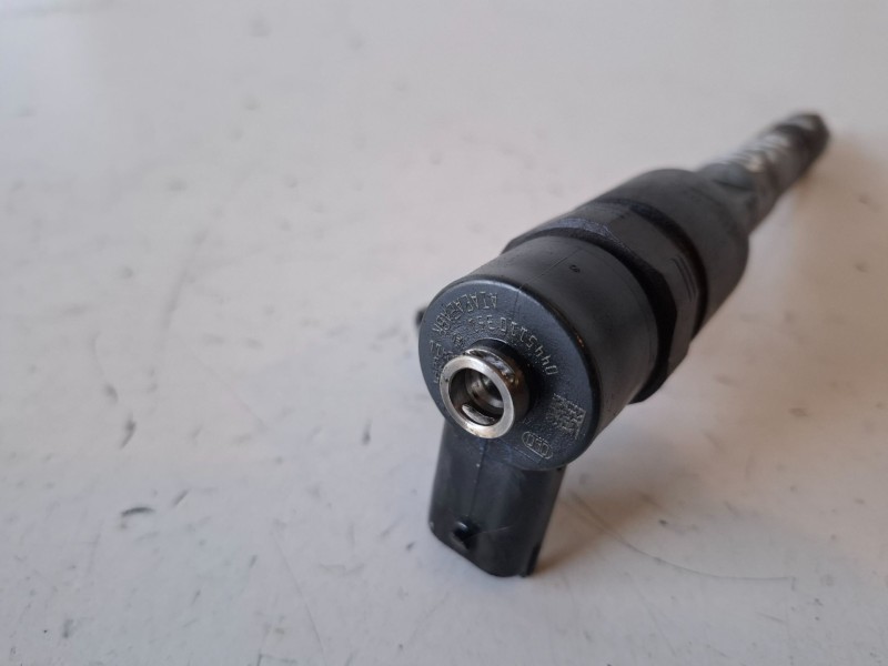Recambio de inyector para fiat ii panda (271) van 169a5000 referencia OEM IAM 0445110351  