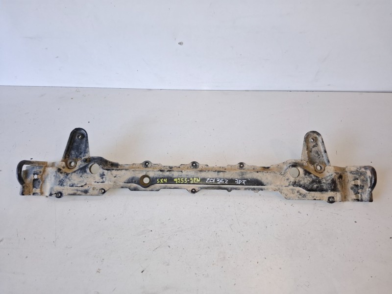 Recambio de travesaño inferior para suzuki sx4 s-cross (akk/jy) d16aa referencia OEM IAM   